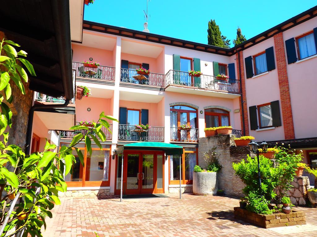 Hotel Meridiana Sirmione Extérieur photo