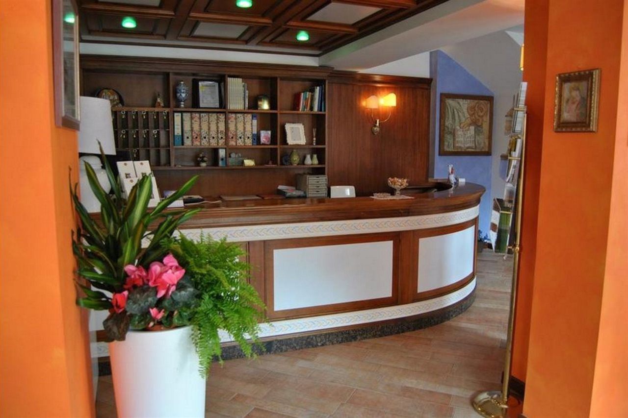 Hotel Meridiana Sirmione Extérieur photo