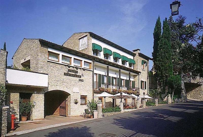 Hotel Meridiana Sirmione Extérieur photo